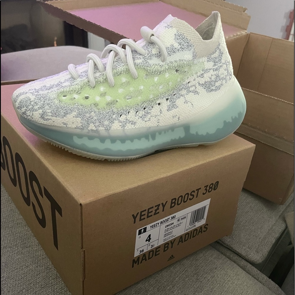 COPY - Yeezy Boost 380 Alien Blue